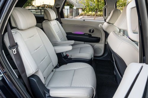 The 2026 Palisade Calligraphy Feels Like A Range Rover Autobiography For Hyundai Money | Review