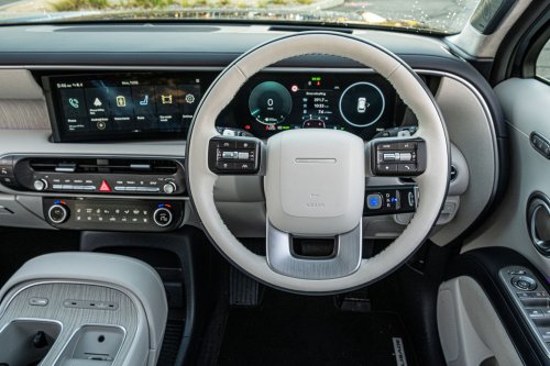 The 2026 Palisade Calligraphy Feels Like A Range Rover Autobiography For Hyundai Money | Review