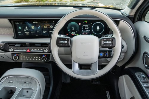 The 2026 Palisade Calligraphy Feels Like A Range Rover Autobiography For Hyundai Money | Review