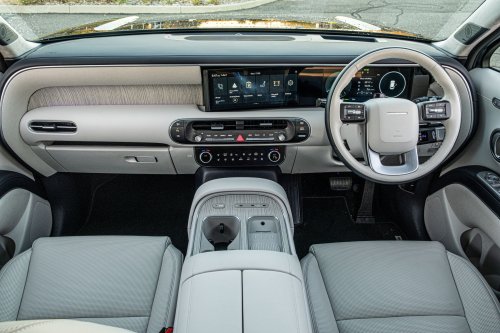 The 2026 Palisade Calligraphy Feels Like A Range Rover Autobiography For Hyundai Money | Review