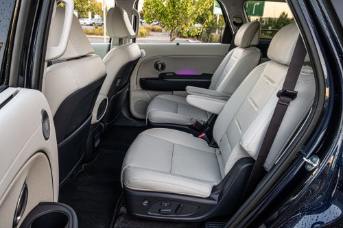 The 2026 Palisade Calligraphy Feels Like A Range Rover Autobiography For Hyundai Money | Review