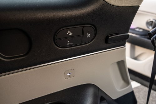 The 2026 Palisade Calligraphy Feels Like A Range Rover Autobiography For Hyundai Money | Review