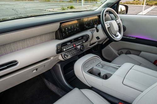 The 2026 Palisade Calligraphy Feels Like A Range Rover Autobiography For Hyundai Money | Review