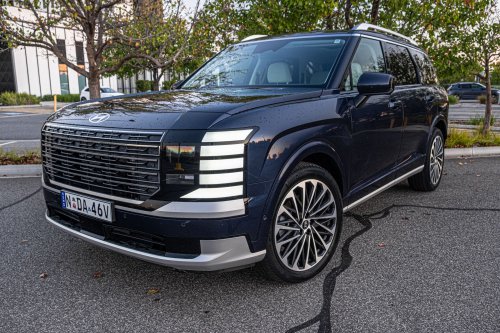 The 2026 Palisade Calligraphy Feels Like A Range Rover Autobiography For Hyundai Money | Review