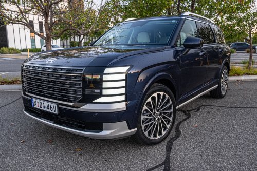 The 2026 Palisade Calligraphy Feels Like A Range Rover Autobiography For Hyundai Money | Review