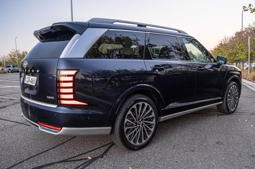 The 2026 Palisade Calligraphy Feels Like A Range Rover Autobiography For Hyundai Money | Review