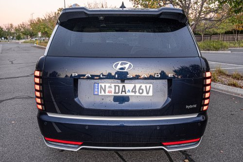 The 2026 Palisade Calligraphy Feels Like A Range Rover Autobiography For Hyundai Money | Review