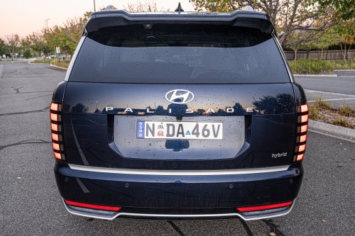 The 2026 Palisade Calligraphy Feels Like A Range Rover Autobiography For Hyundai Money | Review