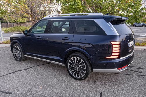 The 2026 Palisade Calligraphy Feels Like A Range Rover Autobiography For Hyundai Money | Review
