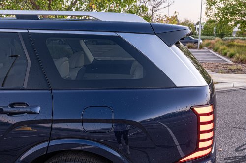 The 2026 Palisade Calligraphy Feels Like A Range Rover Autobiography For Hyundai Money | Review