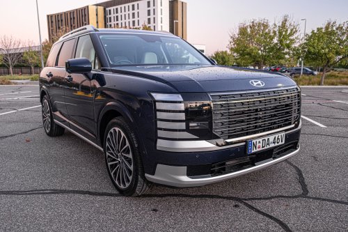The 2026 Palisade Calligraphy Feels Like A Range Rover Autobiography For Hyundai Money | Review