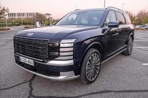 The 2026 Palisade Calligraphy Feels Like A Range Rover Autobiography For Hyundai Money | Review
