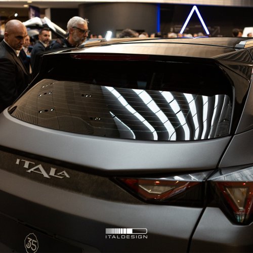 A Pre-War Italian Brand Reborn To Hawk Restyled Chinese Crossovers