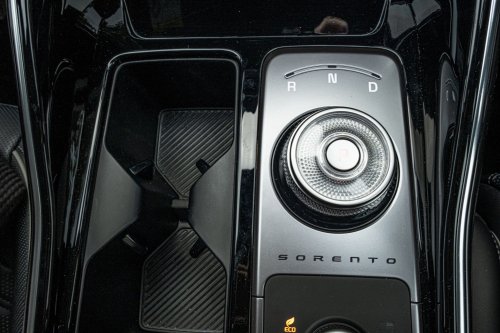 The 2026 Kia Sorento GT-Line PHEV Is Good, But The Diesel Is Better | Review