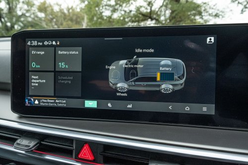 The 2026 Kia Sorento GT-Line PHEV Is Good, But The Diesel Is Better | Review