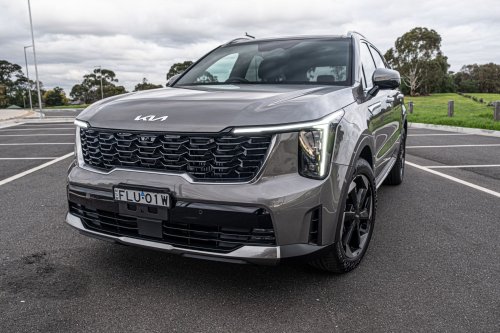 The 2026 Kia Sorento GT-Line PHEV Is Good, But The Diesel Is Better | Review