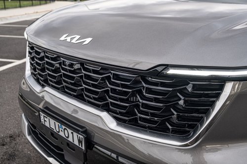 The 2026 Kia Sorento GT-Line PHEV Is Good, But The Diesel Is Better | Review