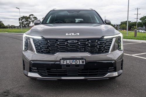 The 2026 Kia Sorento GT-Line PHEV Is Good, But The Diesel Is Better | Review