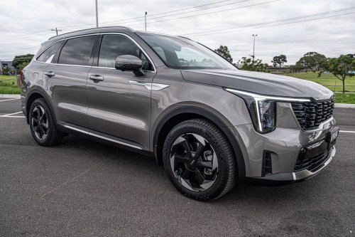 Kia, Kia Sorento, Kia Sorento PHEV, PHEV, The 2026 Kia Sorento GT-Line PHEV Is Good, But The Diesel Is Better | Review