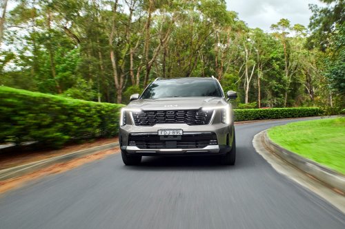 The 2026 Kia Sorento GT-Line PHEV Is Good, But The Diesel Is Better | Review
