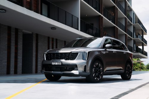 The 2026 Kia Sorento GT-Line PHEV Is Good, But The Diesel Is Better | Review