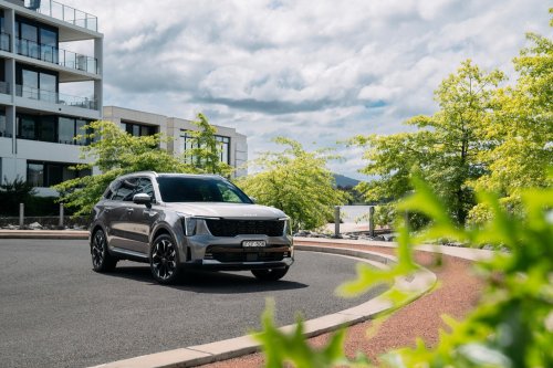 The 2026 Kia Sorento GT-Line PHEV Is Good, But The Diesel Is Better | Review