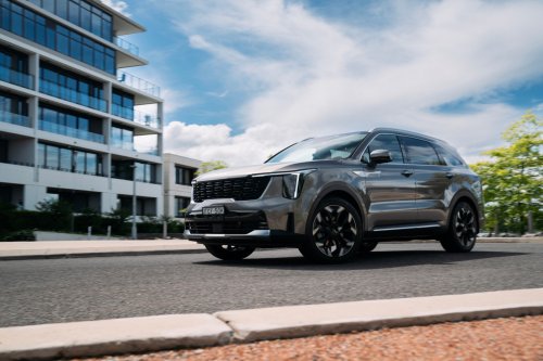 The 2026 Kia Sorento GT-Line PHEV Is Good, But The Diesel Is Better | Review