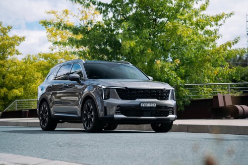 The 2026 Kia Sorento GT-Line PHEV Is Good, But The Diesel Is Better | Review