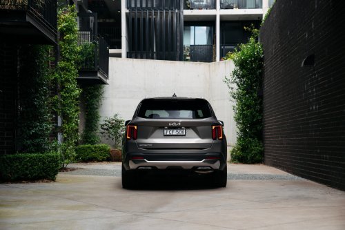 The 2026 Kia Sorento GT-Line PHEV Is Good, But The Diesel Is Better | Review
