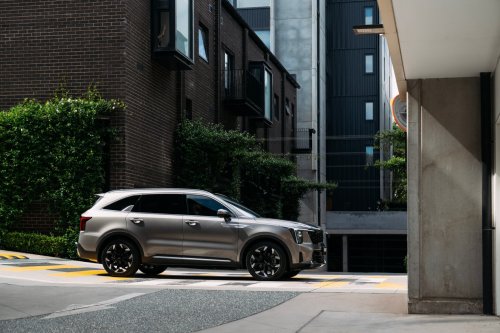 The 2026 Kia Sorento GT-Line PHEV Is Good, But The Diesel Is Better | Review