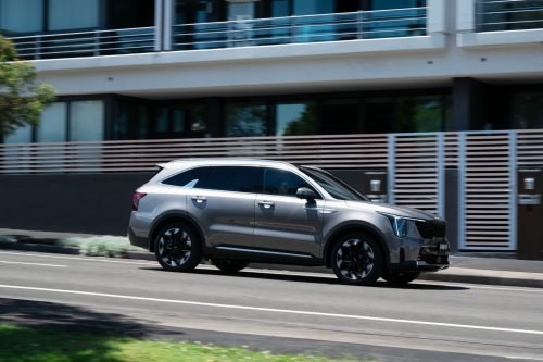 The 2026 Kia Sorento GT-Line PHEV Is Good, But The Diesel Is Better | Review