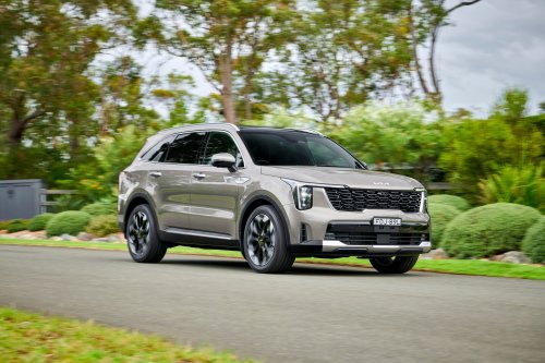 The 2026 Kia Sorento GT-Line PHEV Is Good, But The Diesel Is Better | Review