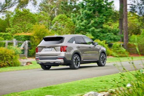 The 2026 Kia Sorento GT-Line PHEV Is Good, But The Diesel Is Better | Review