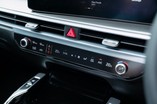 The 2026 Kia Sorento GT-Line PHEV Is Good, But The Diesel Is Better | Review