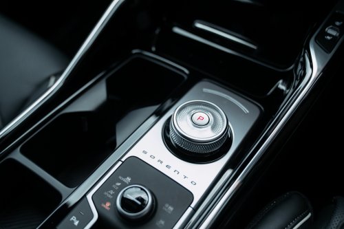 The 2026 Kia Sorento GT-Line PHEV Is Good, But The Diesel Is Better | Review