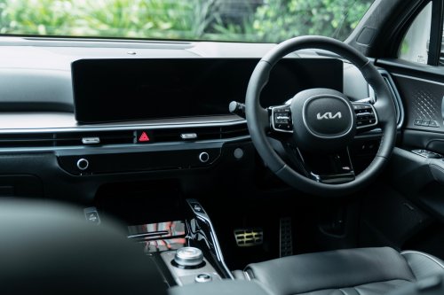 The 2026 Kia Sorento GT-Line PHEV Is Good, But The Diesel Is Better | Review