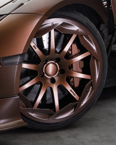 Mansory’s Lamborghini Is What Happens When You Have Too Much Fiber