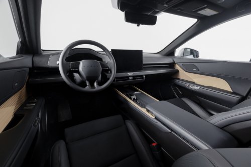 Lexus, Lexus ES, Lexus Engineers Couldn’t Stop Fighting Over The New ES, And It Wasn’t Power Or Screens