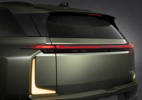 The 2027 Lexus TZ Borrows The Highlander’s Bones And The LFA’s V10 Voice