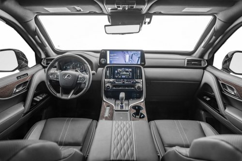 Lexus, Lexus LX, SUV, This Lexus LX 700 Looks Like Any Other Black SUV, Until Someone Throws A Grenade At It