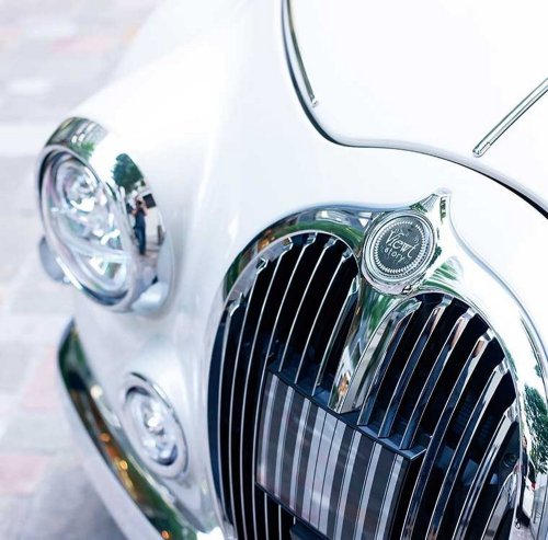 The Toyota Yaris That Looks Like A Classic Jaguar Just Got A 2026 Refresh