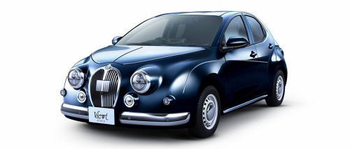 The Toyota Yaris That Looks Like A Classic Jaguar Just Got A 2026 Refresh