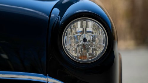 Pontiac’s 1955 Chieftain Came Back With A 509ci V8 And No Mercy