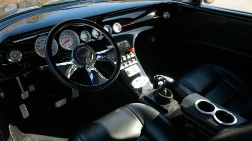 Pontiac’s 1955 Chieftain Came Back With A 509ci V8 And No Mercy