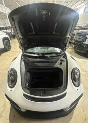 A 25-Mile 2018 Porsche GT2 RS Just Sold For $710,000 And Doesn’t Even Shift Into Gear