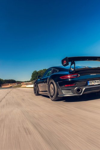 Chevy’s New Corvette ZR1 Set A Record At Road Atlanta. A 2019 Porsche Just Took It Back