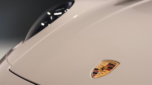 The 911 Turbo S Sadu Edition Pairs 701 HP With A Craft Older Than Porsche Itself