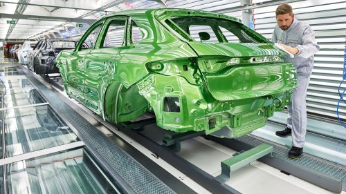 Porsche, Americans Still Want Gas Macans More Than The EVs, So Porsche Is Quietly Stockpiling
