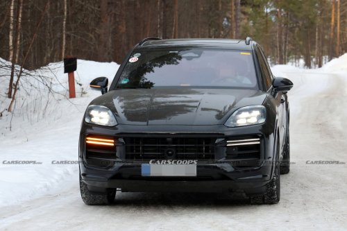 Porsche, Porsche Cayenne, Porsche’s Gas Cayenne Refuses To Bow Out For The Electric One