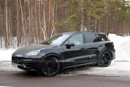 Porsche, Porsche Cayenne, Porsche’s Gas Cayenne Refuses To Bow Out For The Electric One